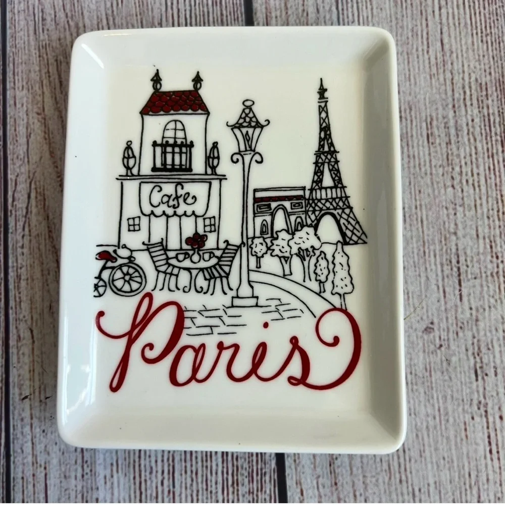 Pier 1 PARIS Trinket Tray In Box